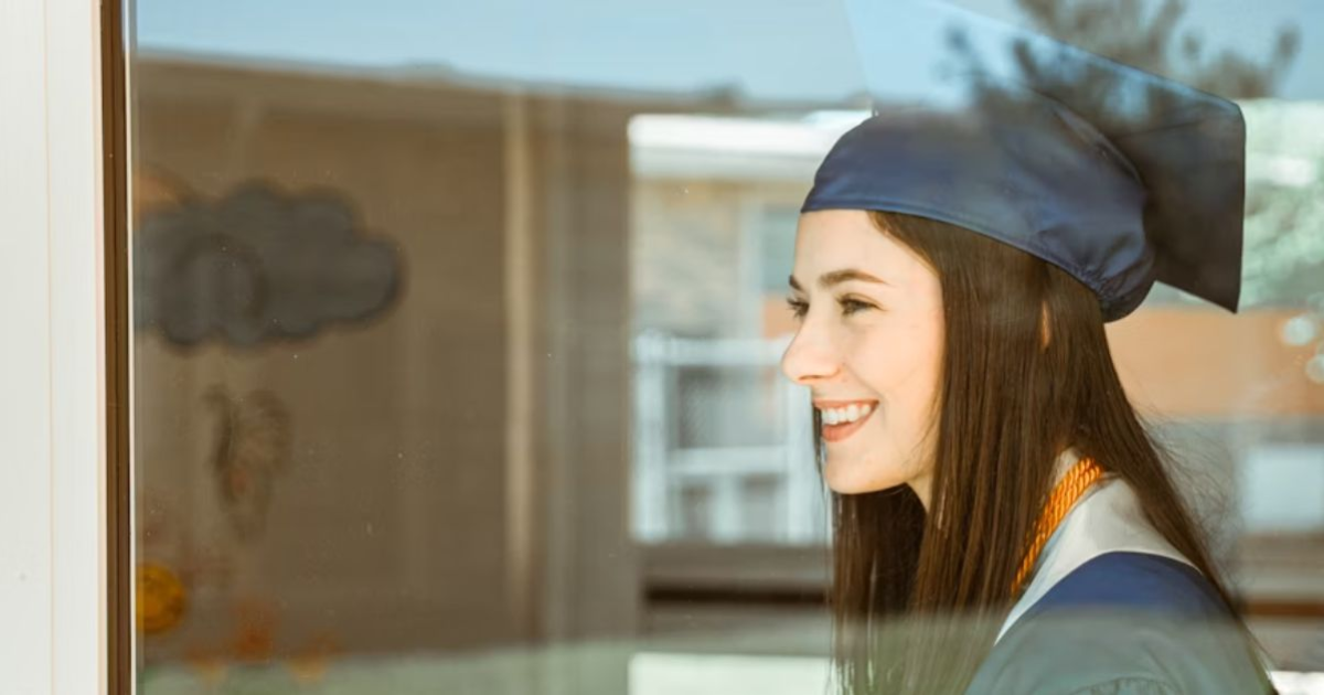 Success Education Shayari in Hindi​ 🎓 शिक्षा शायरी 2025