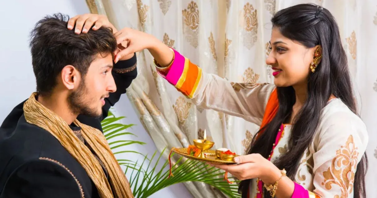 40+ Bhai Behan Shayari In Hindi | भाई बहन शायरी